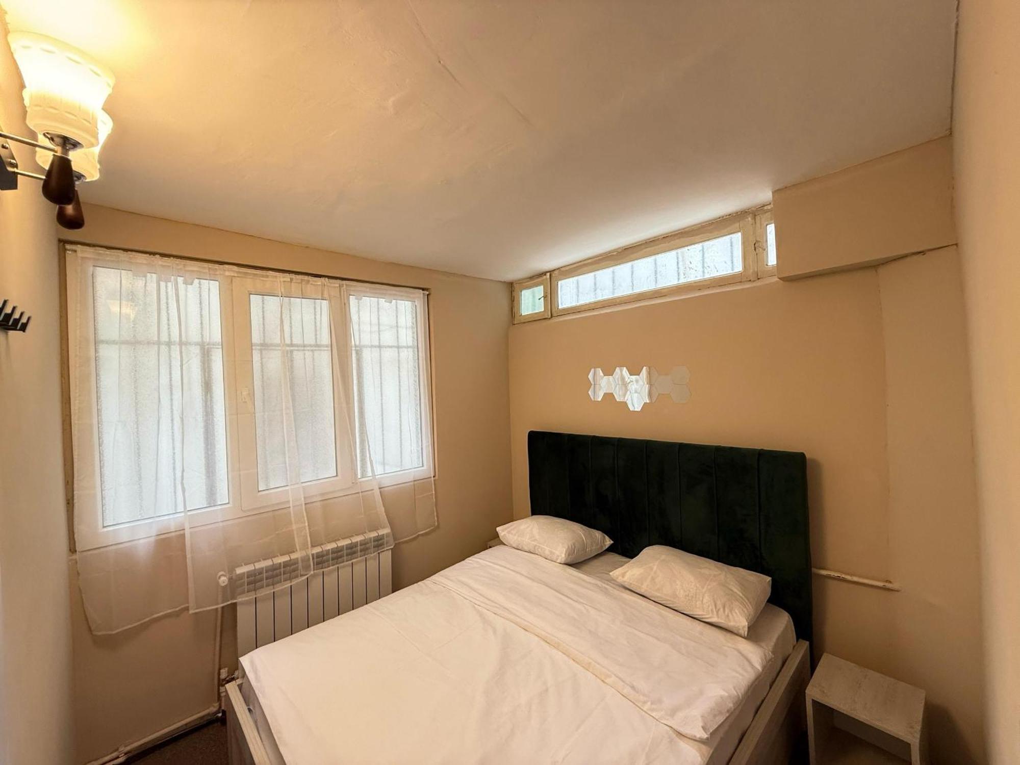 Historic Charm Apartment Baku